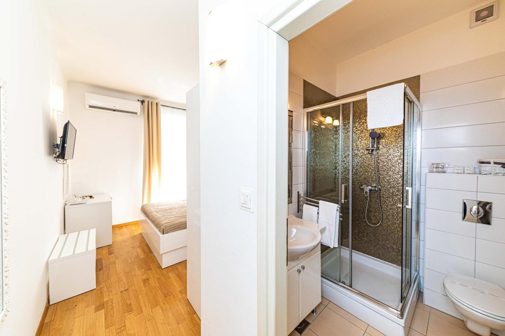 Riva City Rooms Split Szoba fotó